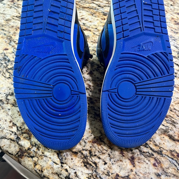 Air Jordan 1 Mid Men’s Shoes Royal Blue 8.5 - Picture 5 of 6